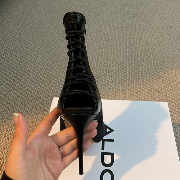 Aldo booties - Picture 2 of 4